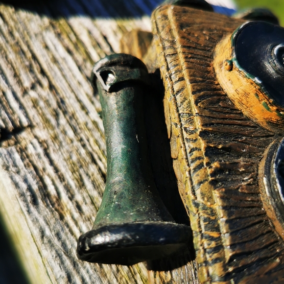 Pair of Resin Antique Phone Figures - Picture 8 of 11